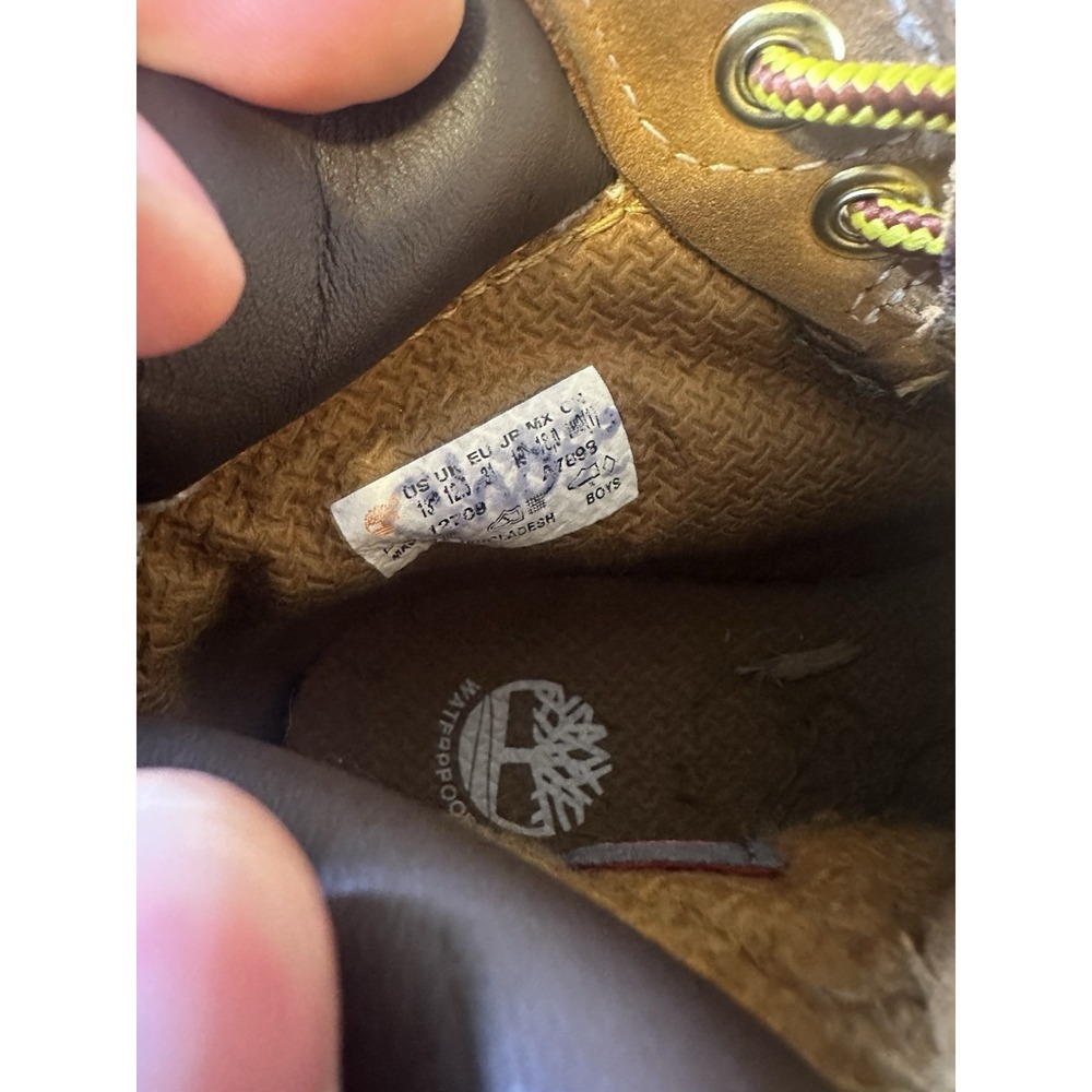 Timberland Boots Size 13 Wheat Nubuck Leather Hiking Field Waterproof Boy's - Picture 12 of 12